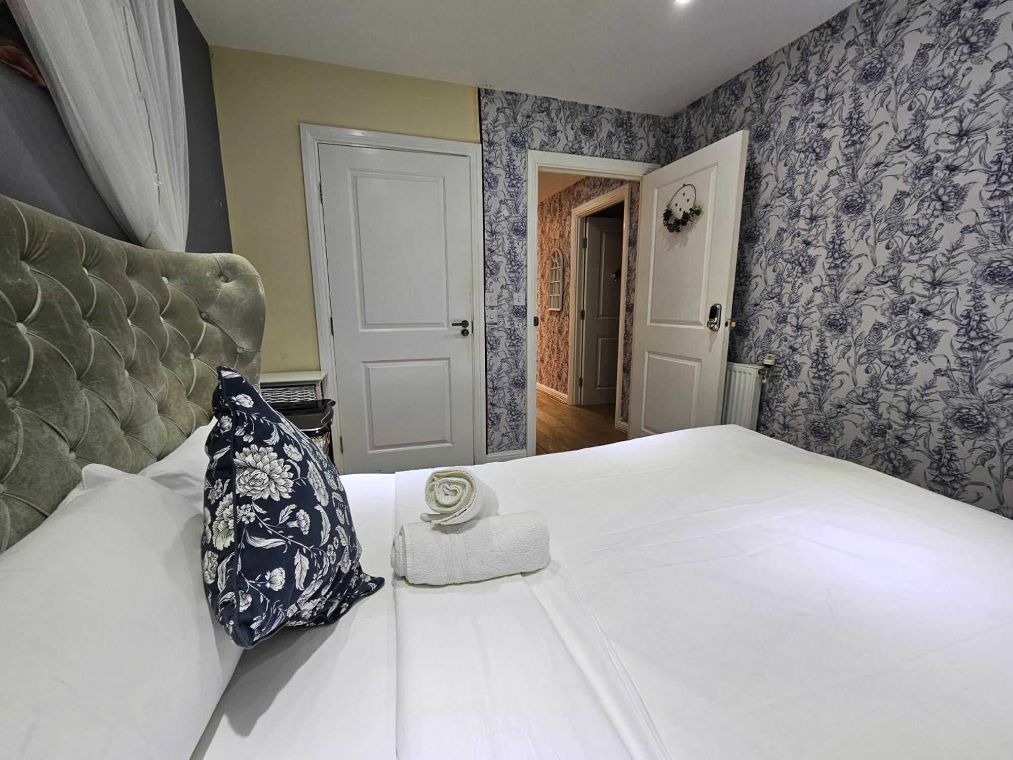 Wallwood Rooms لندن المظهر الخارجي الصورة